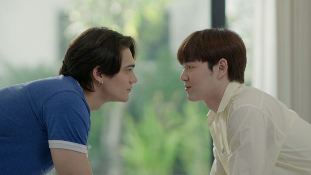 เจมส์-กาด